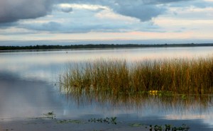 villa soriano uruguay, atardecer en el rio
