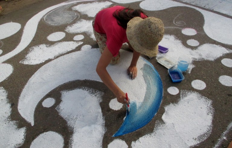 ATLANTIZA, ARTE CALLEJERO EN TIZA, URUGUAY