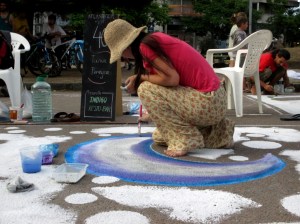 ATLAN TIZA, ARTE CALLEJERO EN TIZA, MURAL, URUGUAY