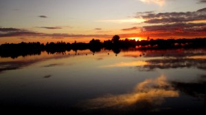 villa soriano uruguay, atardecer en el rio