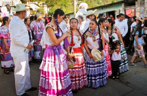 GUELAGUETZA EN LAS CAÑ