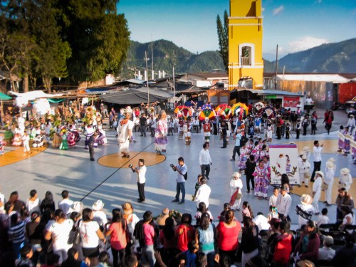 GUELAGUETZA EN LAS CAÑ