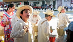 GUELAGUETZA EN LAS CAÑ