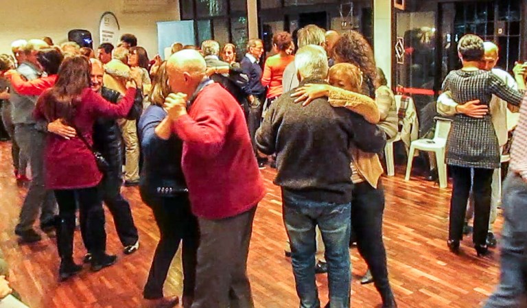 FOTO MILONGA LA ESQUINERA