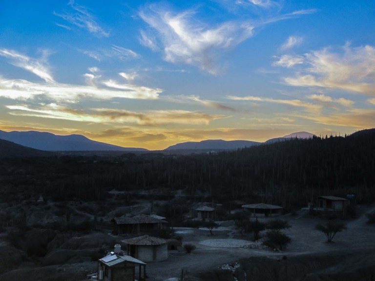 PUESTA DE SOL JARDIN BOTANICO ZAPOTITLAN