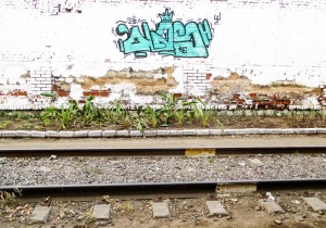 CALLEJÓN CON VIA DE TREN MÉXICO_6