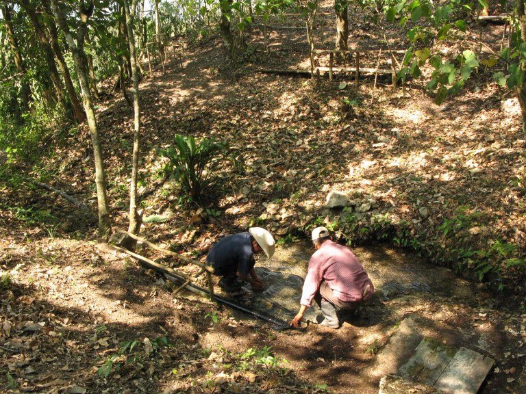 preparativos fiesta de la cruz