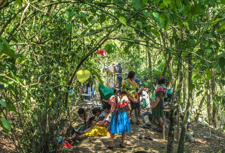 FIESTA DE LA CRUZ COMUNIDAD INDIGENA