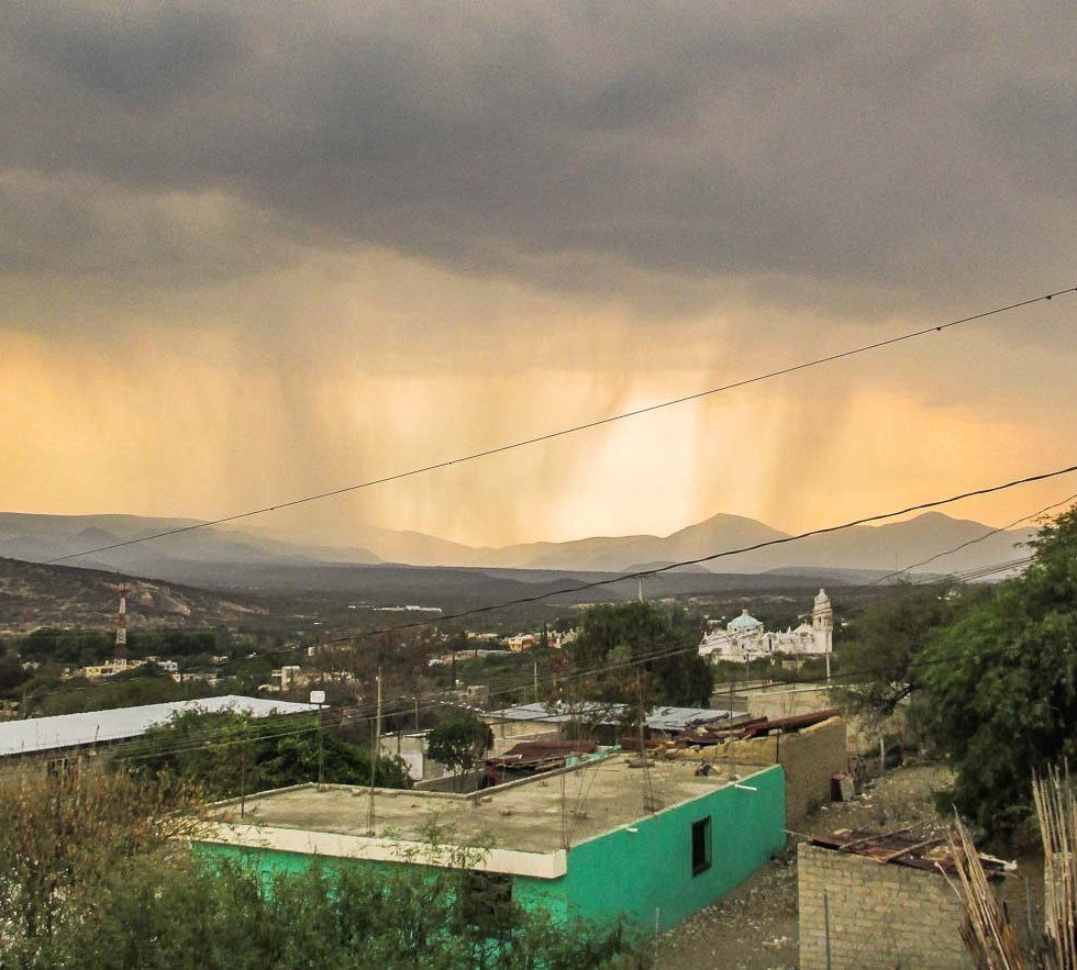 PAISAJE CON LLUVIA EN EL DESIERTO_2