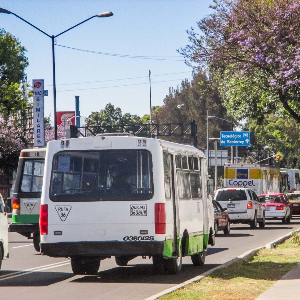 MICROBUS EN CIUDAD DE MÉXICO