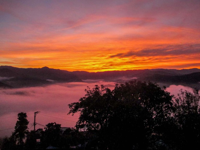 CIELO ATARDECER MONTAÑA_2