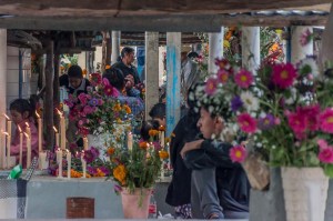 DÍA DE MUERTOS velando