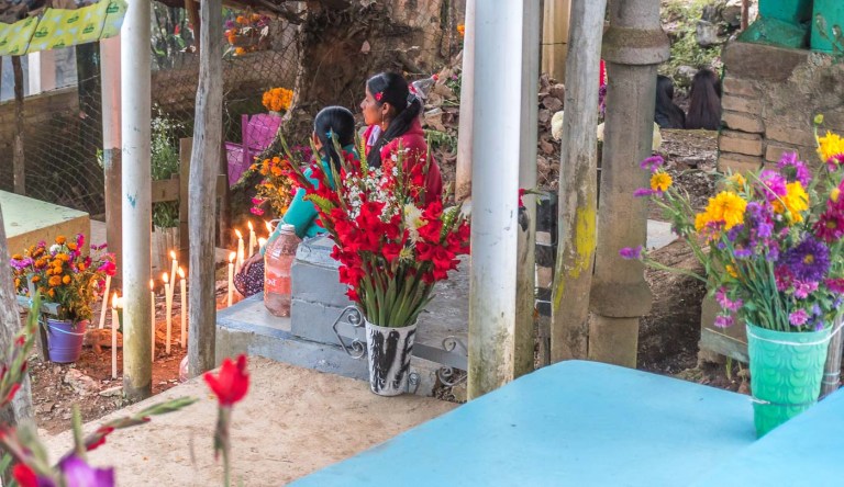 DÍA DE MUERTOS velando