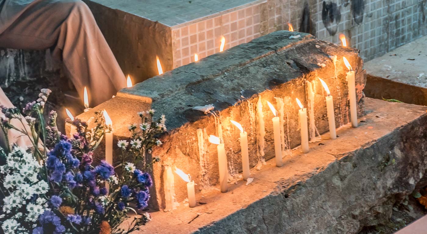 DÍA DE MUERTOS velando